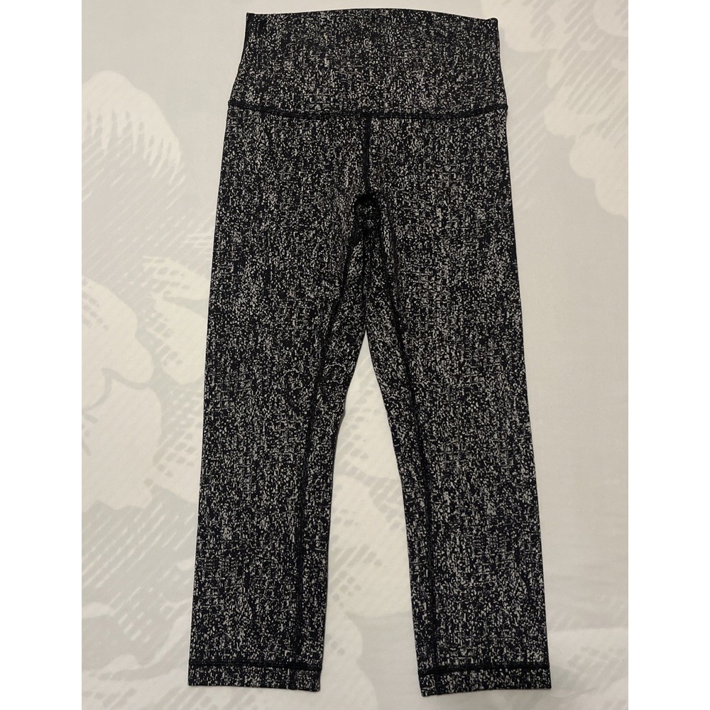 Lululemon Athletica Wunder Under High Rise Crop Luon Suited Jacquard Black White